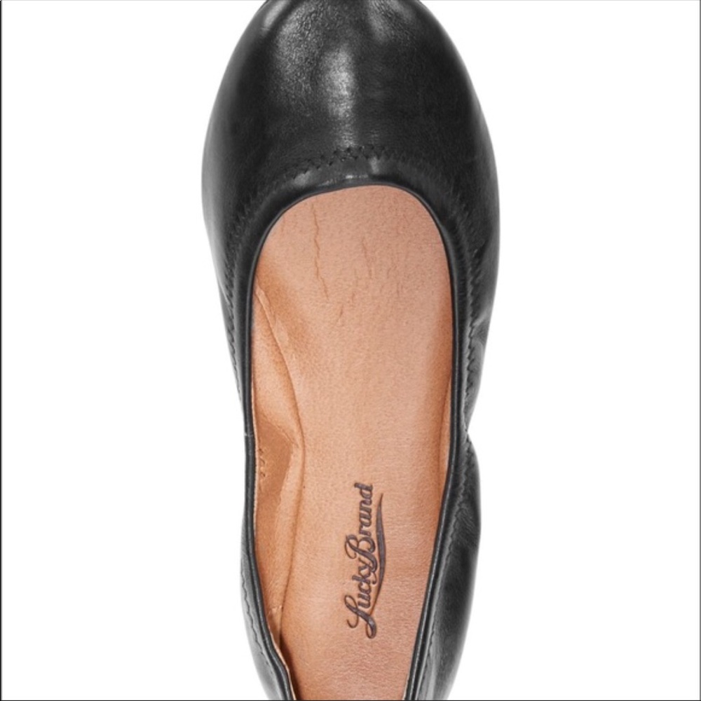 Lucky brand flats
